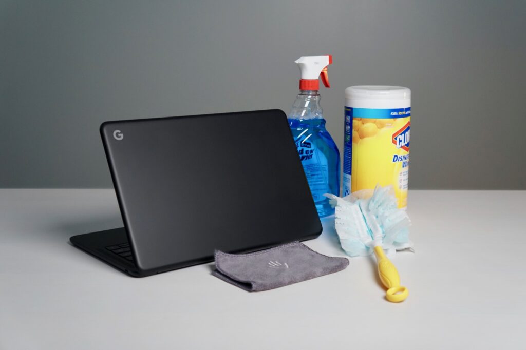 how to clean chromebook keyboard