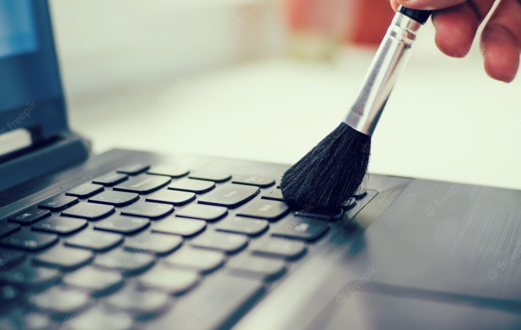 how to clean chromebook keyboard
